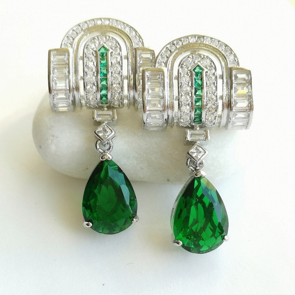Emerald Cz Art Deco lever  earrings 14k white gold Overlay 🆕